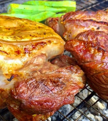 SƯỜN DÊ NƯỚNG MỌI