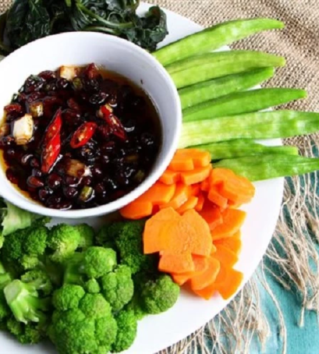 RAU LUỘC KHO QUẸT